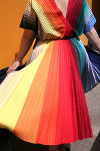 Load image into Gallery viewer, CHROMA V TOP