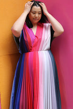 Load image into Gallery viewer, CHROMA V TOP