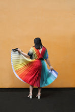 Load image into Gallery viewer, RENTAL - CHROMA V TOP
