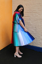 Load image into Gallery viewer, CHROMA V TOP