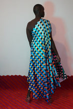 Load image into Gallery viewer, RENTAL - VELVET NEWTON DRESS