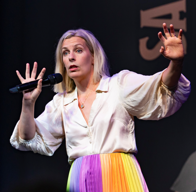 Sara Pascoe Shines in KITTY JOSEPH Pastel Skirt at Comedy Tour Press Launch