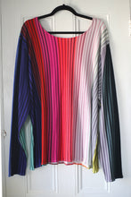 Cargar imagen en el visor de la galería, CHROMA TOP ESCOTE REDONDO 2XL | VENTA DE MUESTRAS
