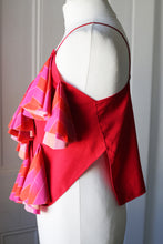 Load image into Gallery viewer, SAMPLE SALE | GERANIUM RUFFLE TOP
