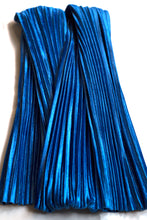 Load image into Gallery viewer, RENTAL - COBALT VELVET TIE
