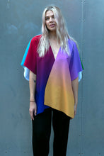 Load image into Gallery viewer, SAMPLE SALE - AURA V TOP
